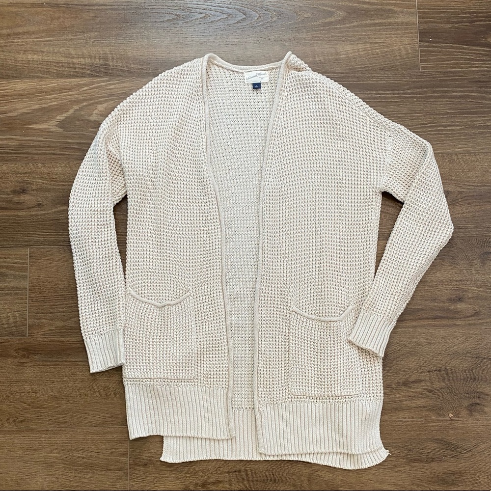 Knit cardigan